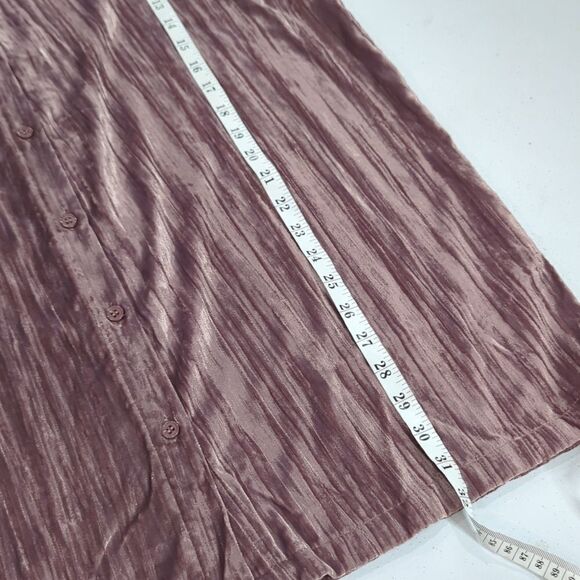 Vici Top Womens Medium Mauve Velvet Button Front Blouse - Picture 9 of 9